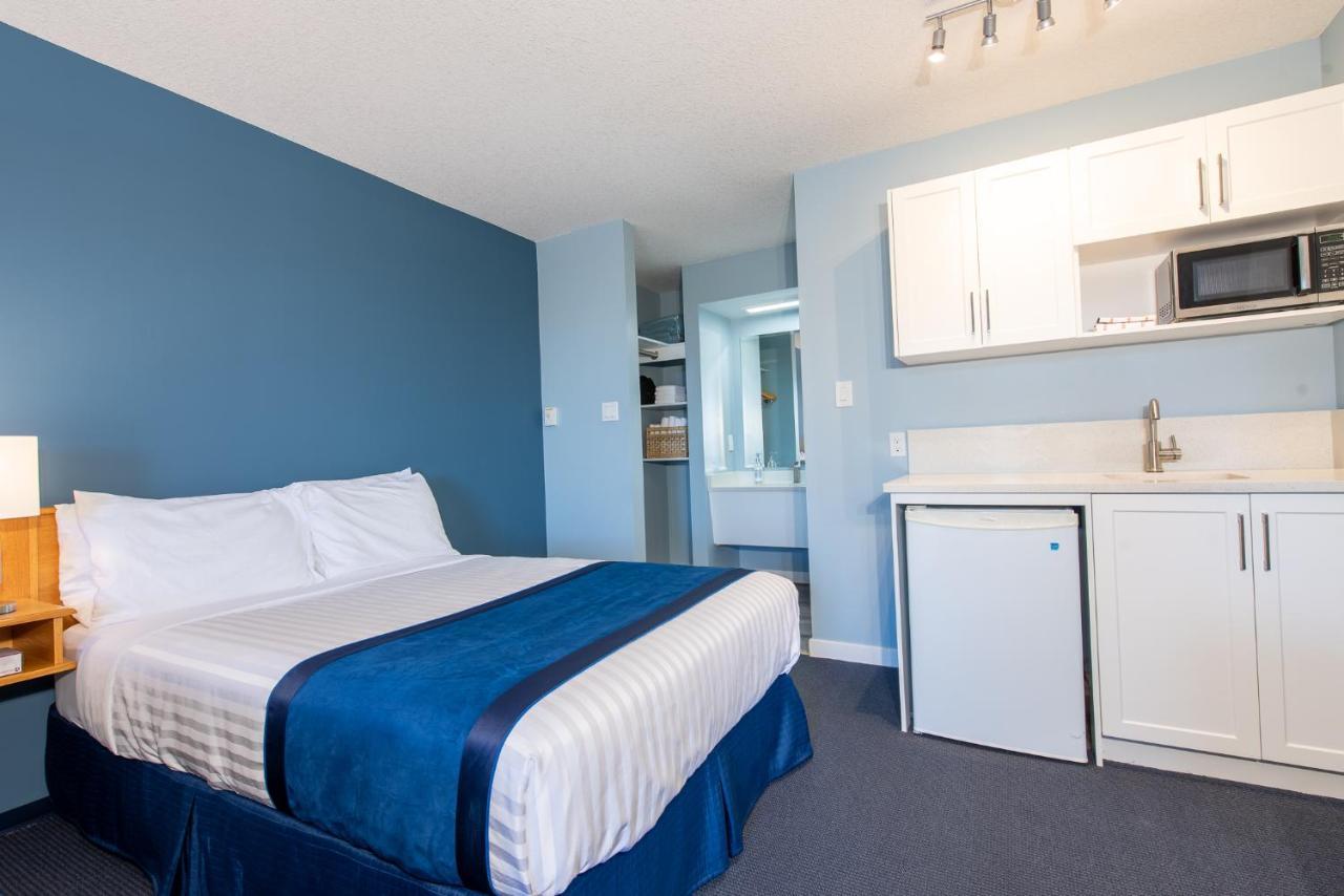 Ocean Crest Motel Qualicum Beach Exteriér fotografie