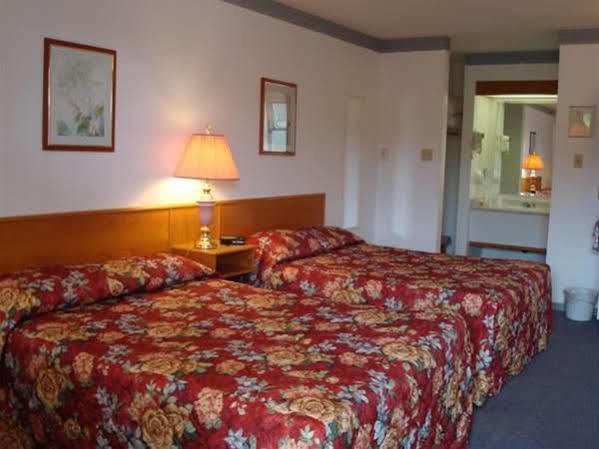 Ocean Crest Motel Qualicum Beach Exteriér fotografie